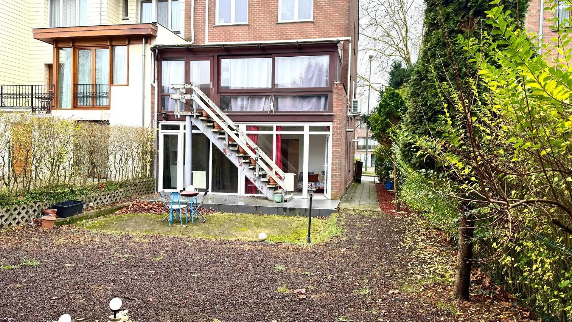 Apartment Studio Situe A Woluwe-Saint-Lambert Brussels