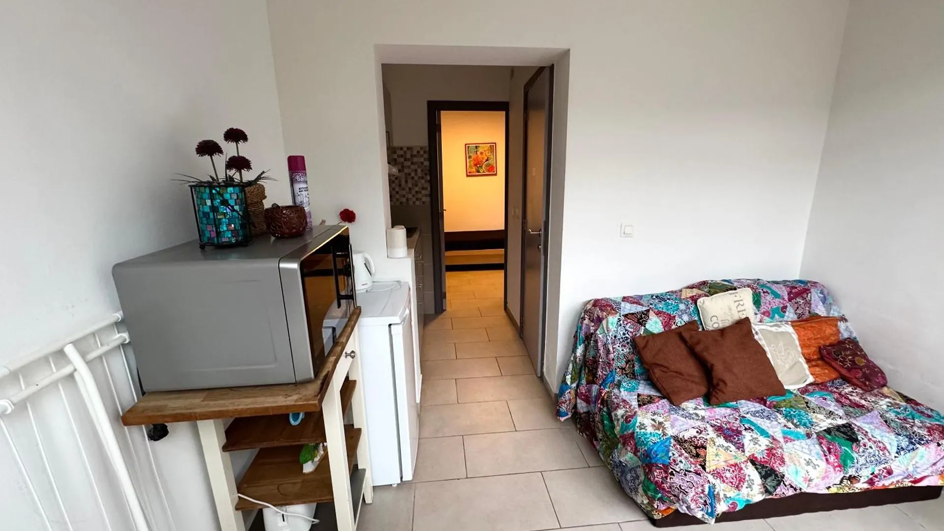 Studio Situe A Woluwe-Saint-Lambert Brussels