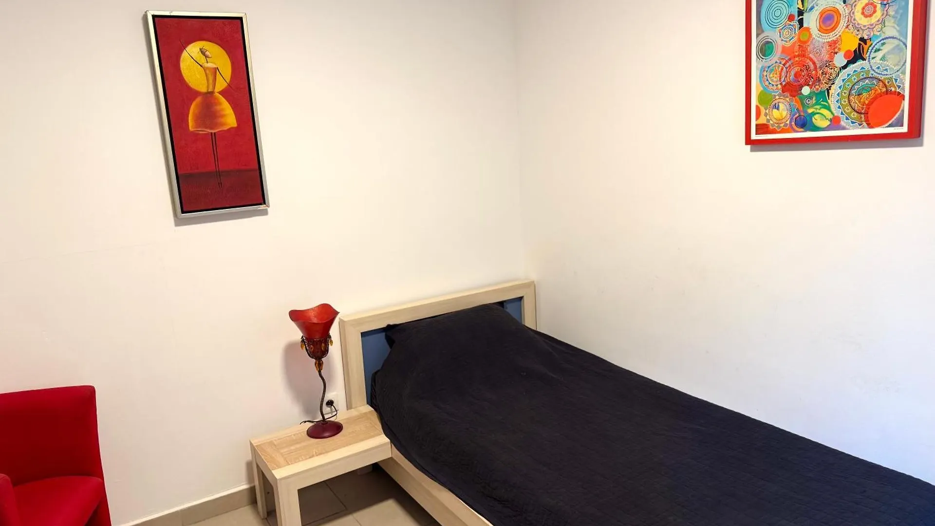 Apartment Studio Situe A Woluwe-Saint-Lambert Brussels Belgium