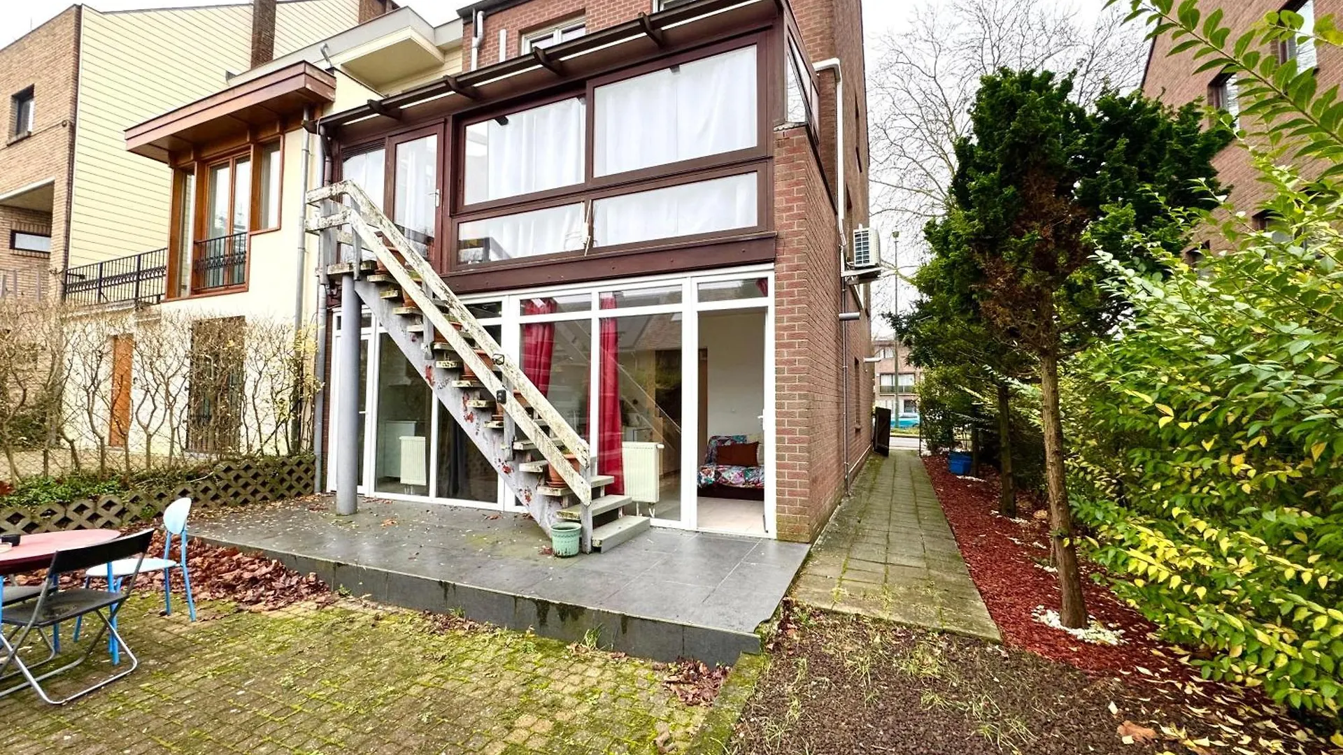 Studio Situe A Woluwe-Saint-Lambert Bruselas